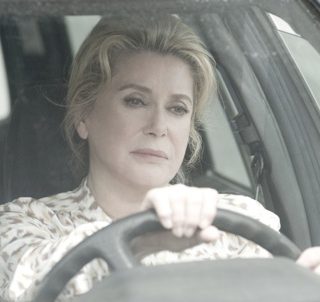 Catherine Deneuve - Elle s'en va - JM Leroy