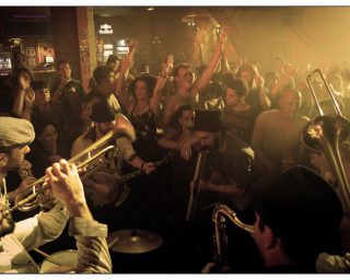 FANFARE AGAMI PRODUCTION